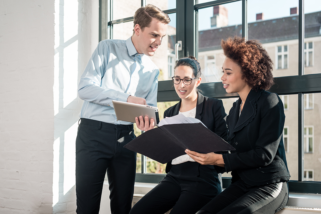 7 Behaviors That Will Make People Want to Work With You