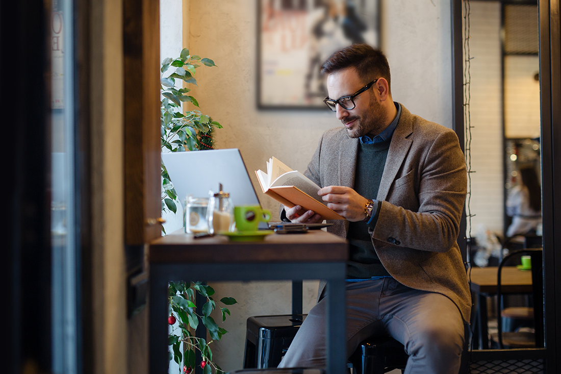 6 Business Books You Need to Read to Level Up