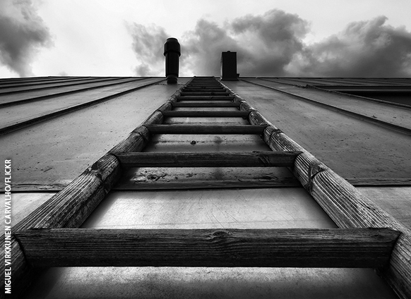 Starting Your Own Photography Biz? Nashville-based Photog Jeremy Cowart Shares 6 Tips