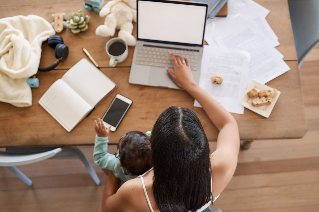 Remote Work Rollbacks Push Thousands of Moms Out of the Labor Force