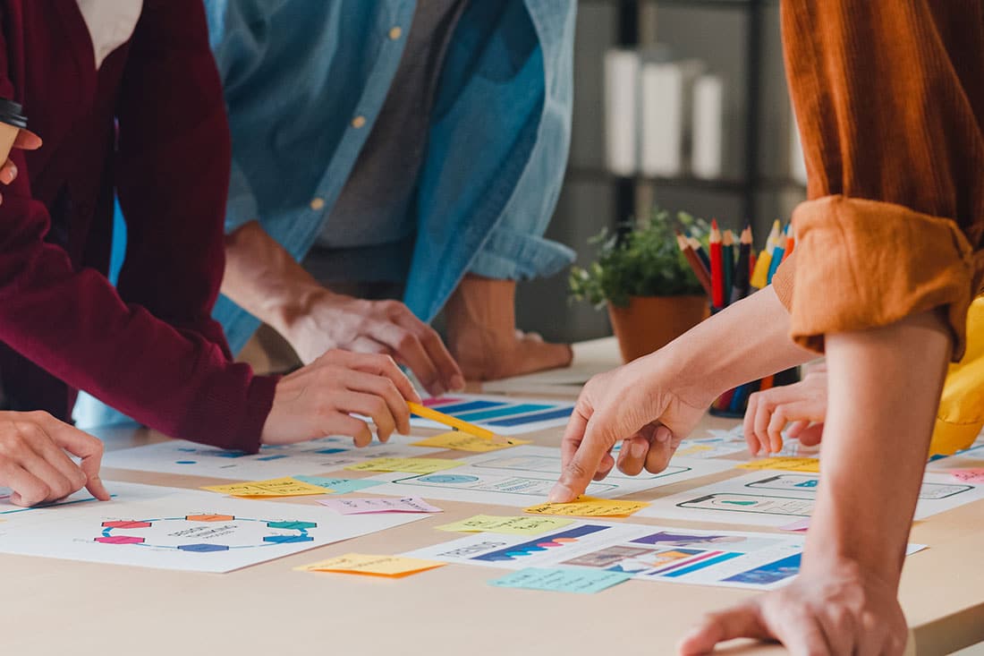 How Two Companies Handled Repairing Their Damaged Brand Image