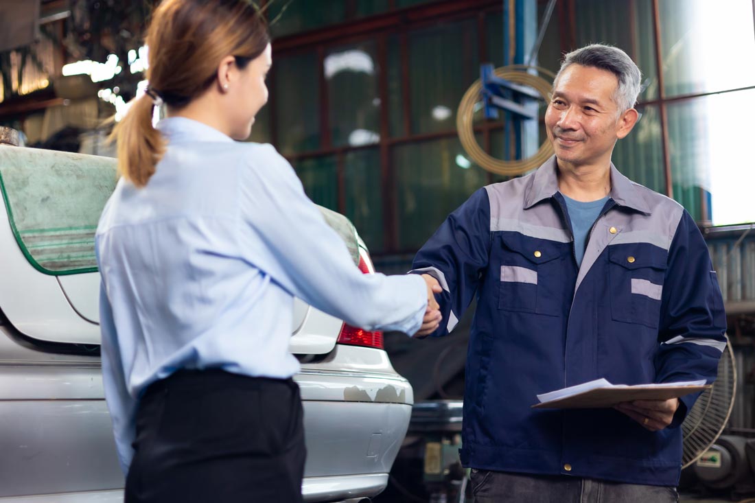 3 Ways to Build Trust With Your Body Language