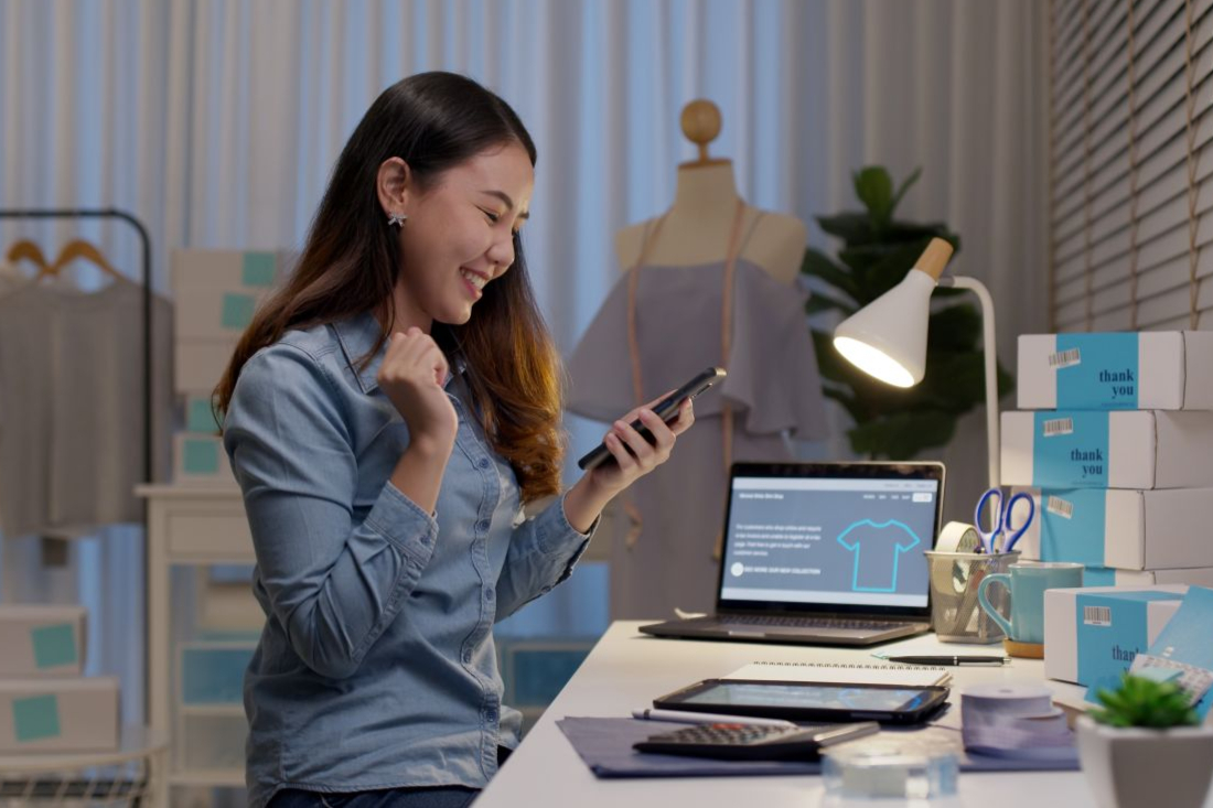 What Is a Minimum Viable Product? Learn to Test Your Core Product Ideas